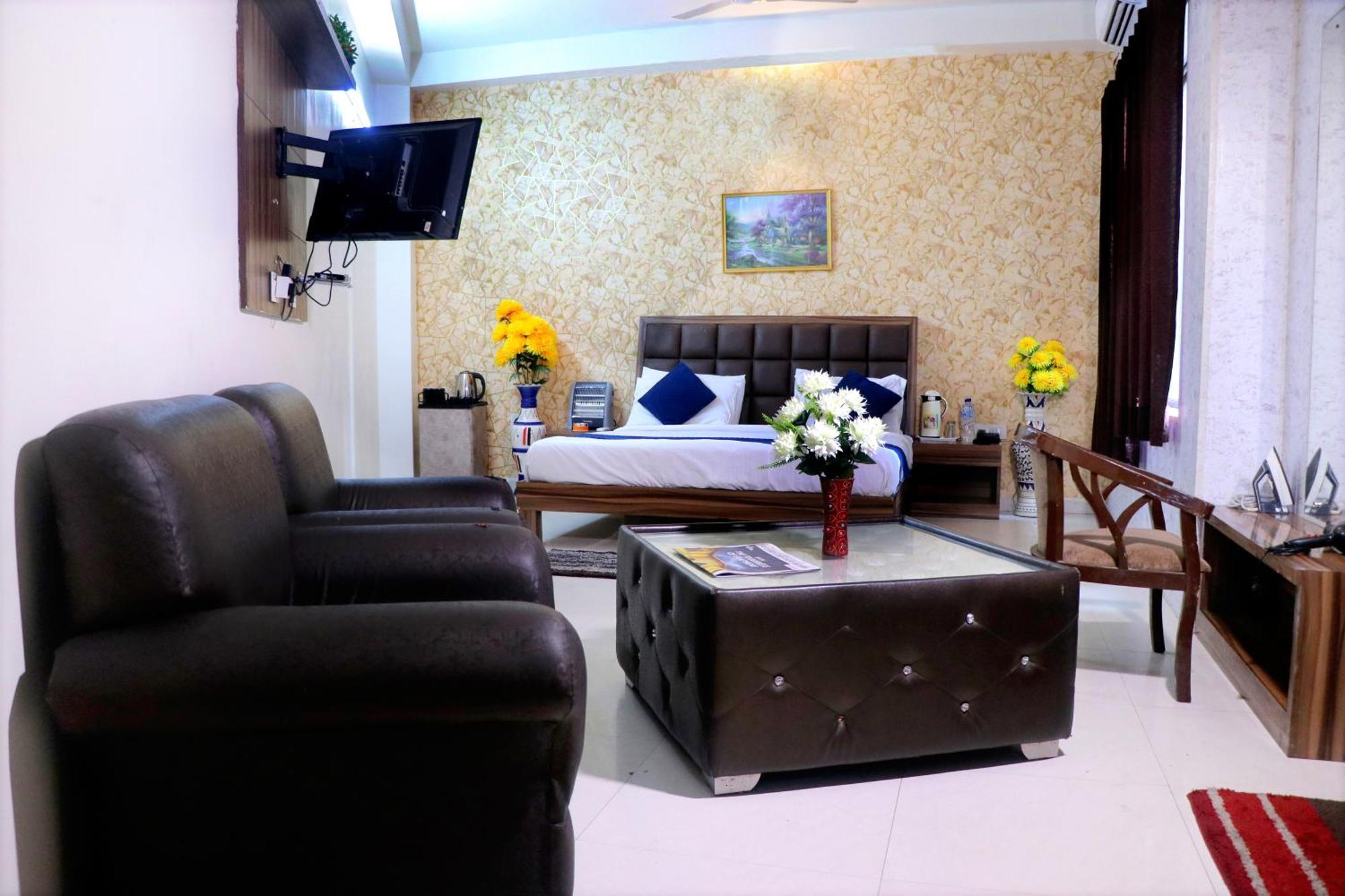 Hotel Panache มถุรา ภายนอก รูปภาพ