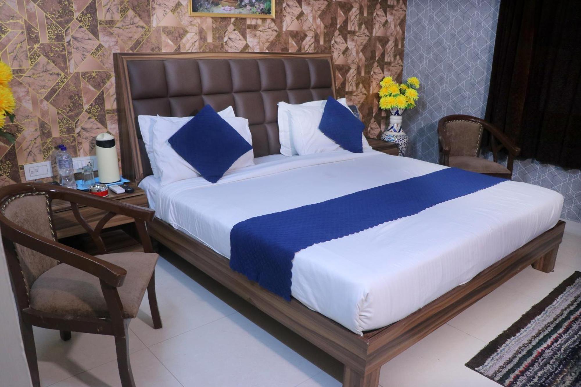 Hotel Panache มถุรา ภายนอก รูปภาพ